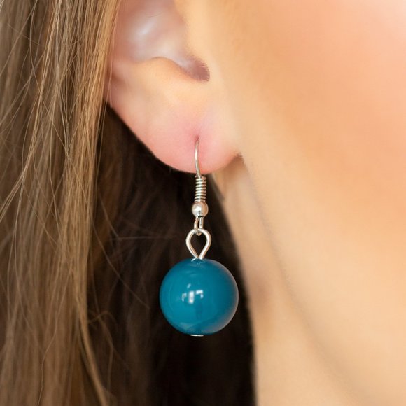 NWT Floral Fusion blue and silver necklace set - Picture 3 of 3